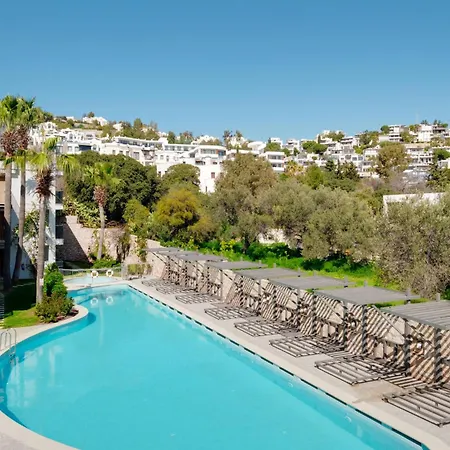 Διαμέρισμα With Balcony Shared Pool Near Beach Gümbet